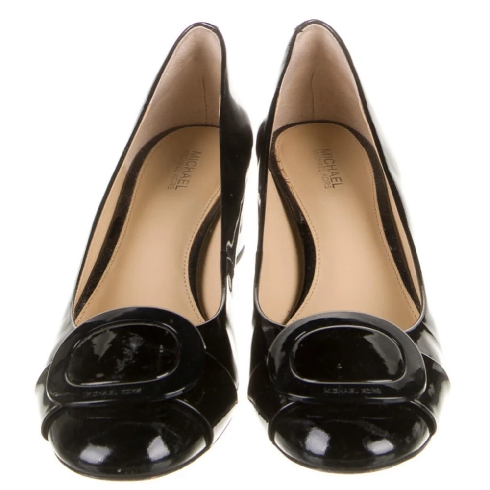 Michael Kors black leather upper heels